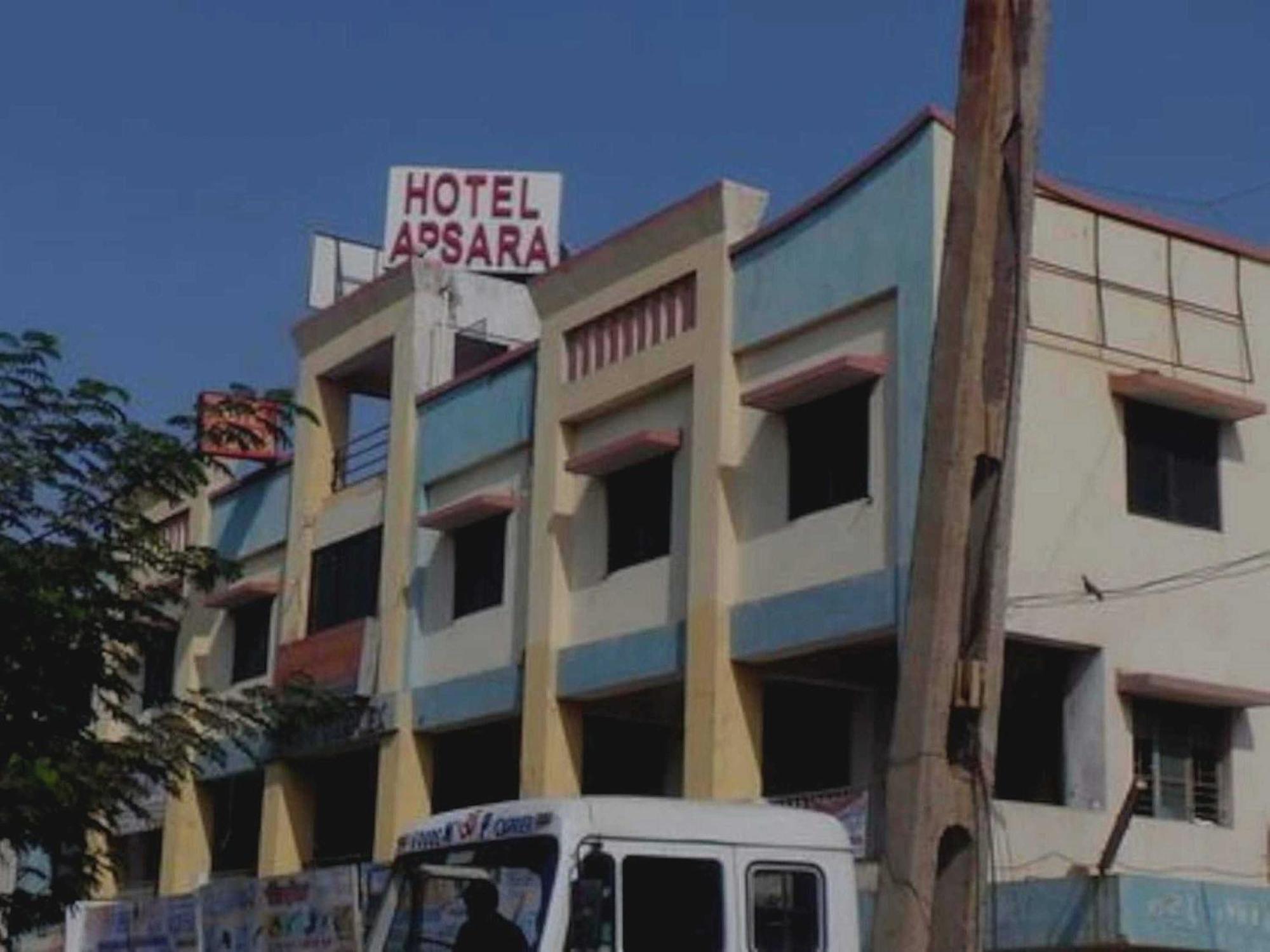 Oyo Hotel Apsara Guest House Ahmedabad Exterior foto